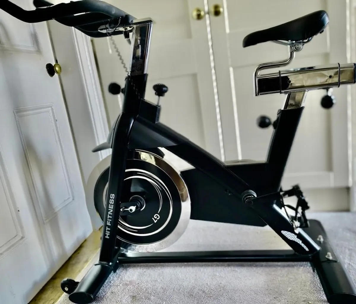 Exercise Bike Hit Fitness G7 Belt-Driven - Image 1