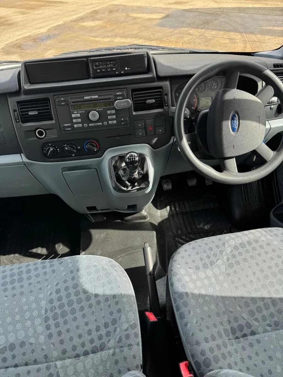 November 2012 Ford Transit 16-seater + driver - Image 4
