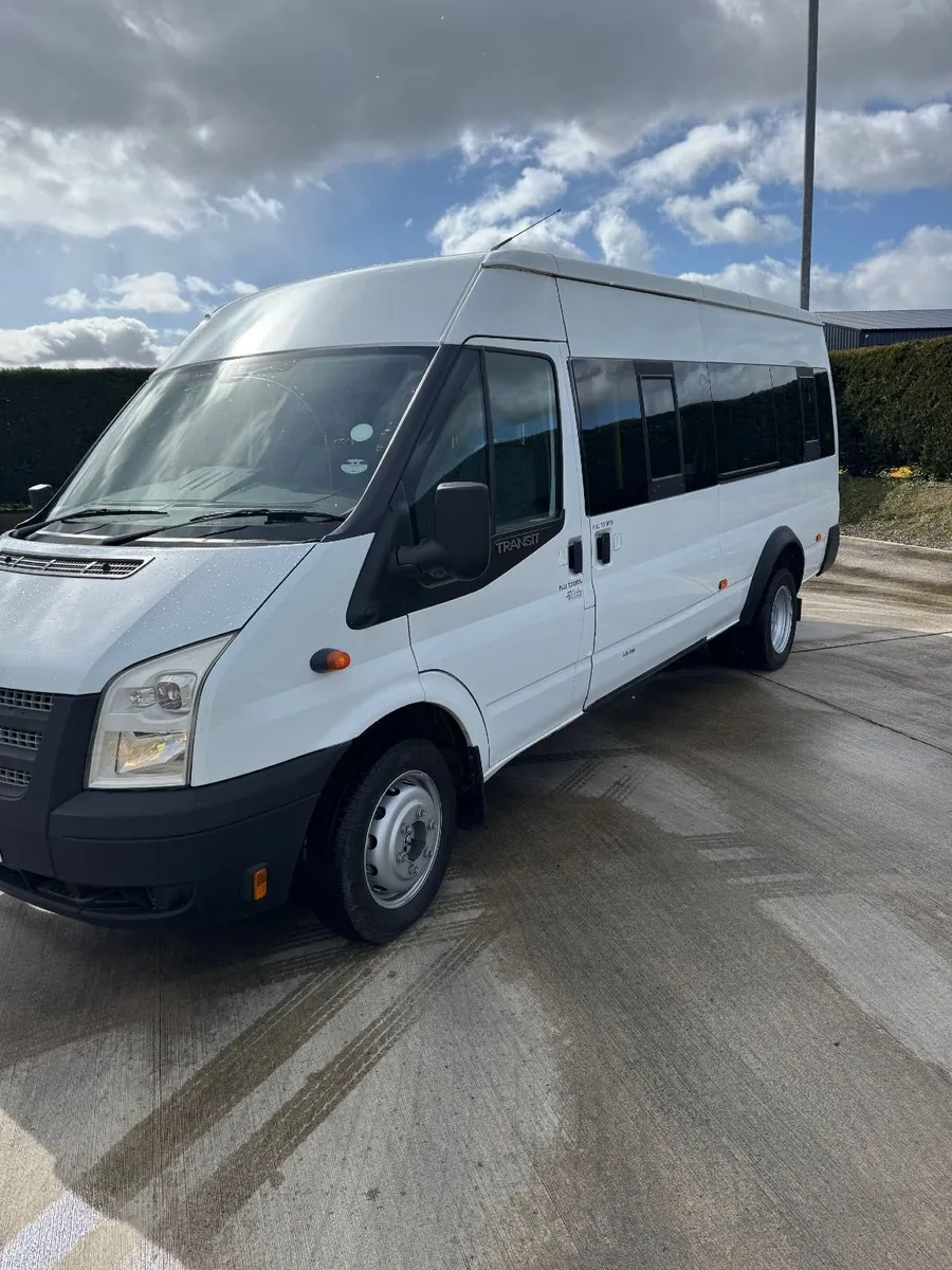 November 2012 Ford Transit 16-seater + driver - Image 1