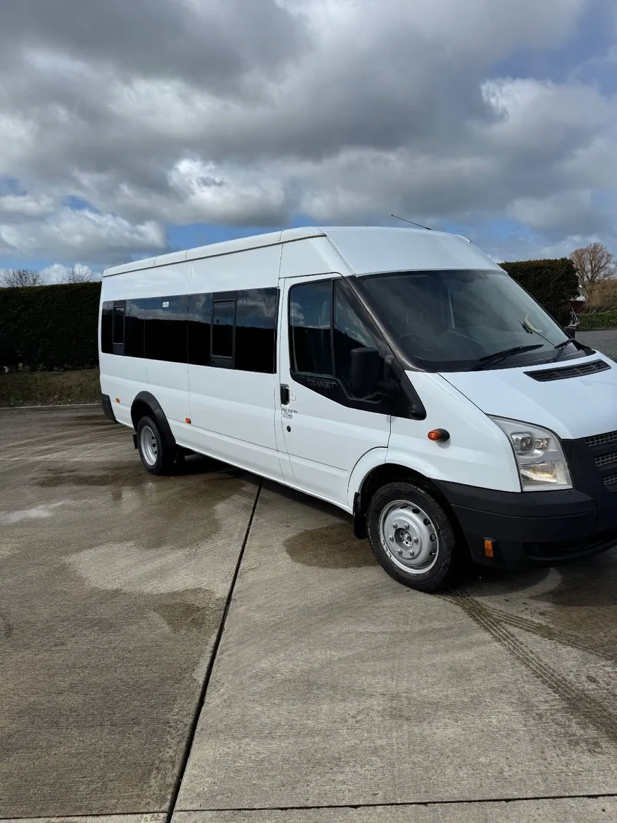 November 2012 Ford Transit 16-seater + driver - Image 3
