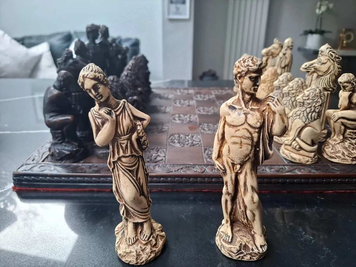 Vintage Chess set - Image 1