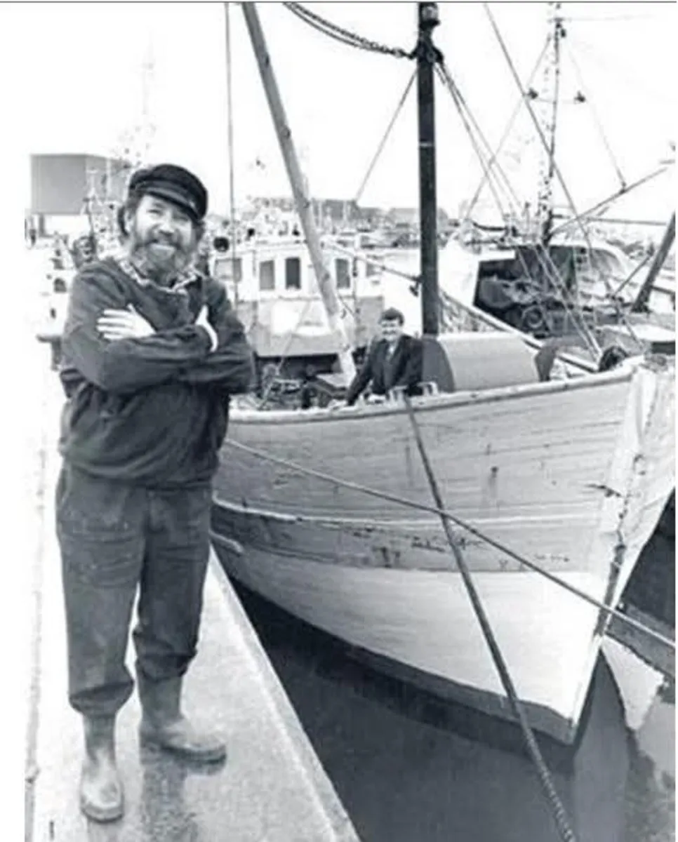 Fishing Trawler for scrap - Image 3