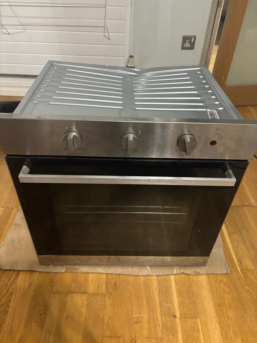 Indesit Integrated Oven - Image 2