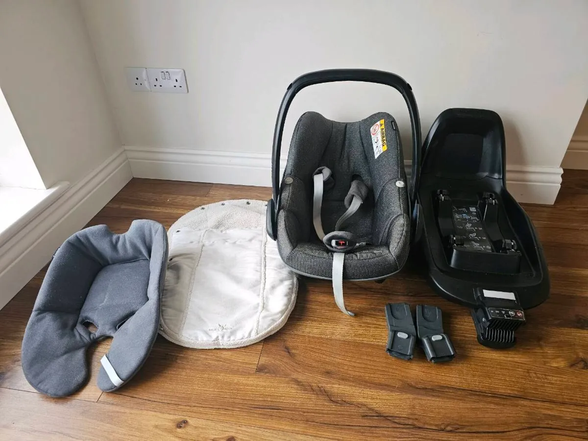 Maxi-Cosi Pebble Car Seat with ISOFIX - Image 3
