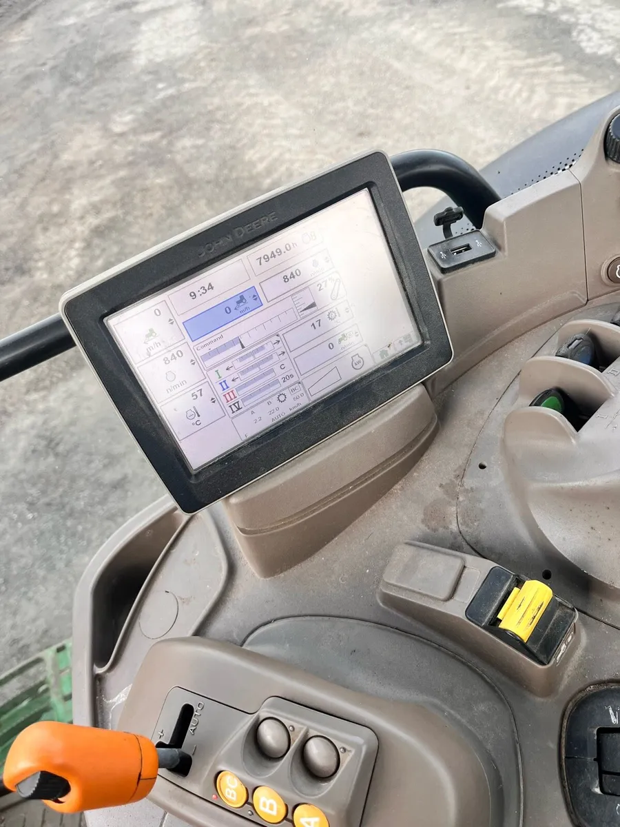 John Deere 6150R - Image 4