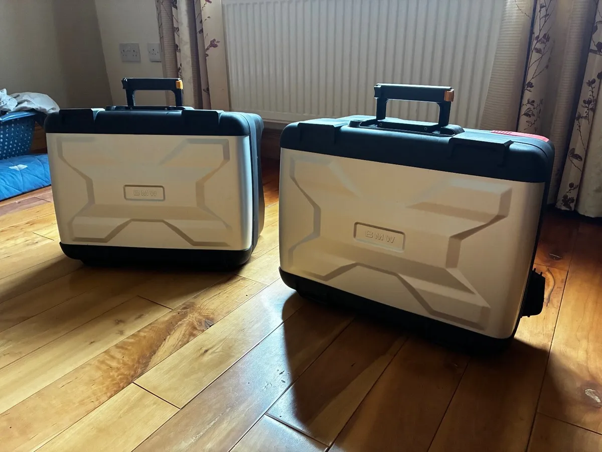 BMW R1200/R1250 GS Vario Panniers (MINT) - Image 1