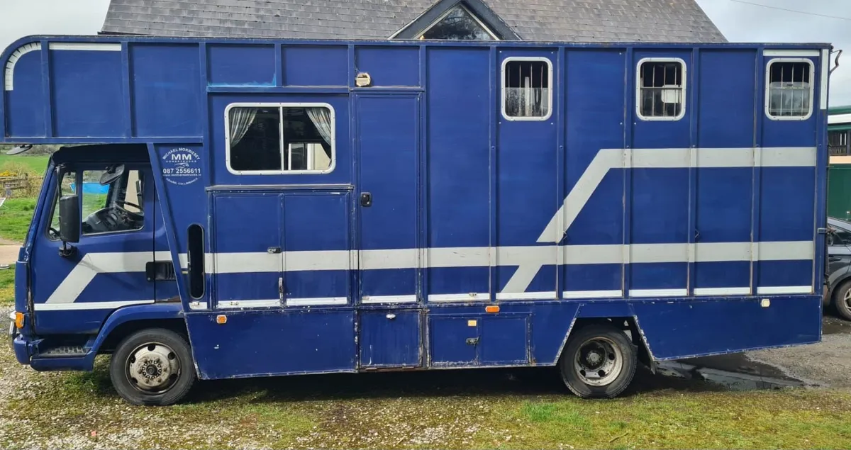 Horse lorry - Image 2