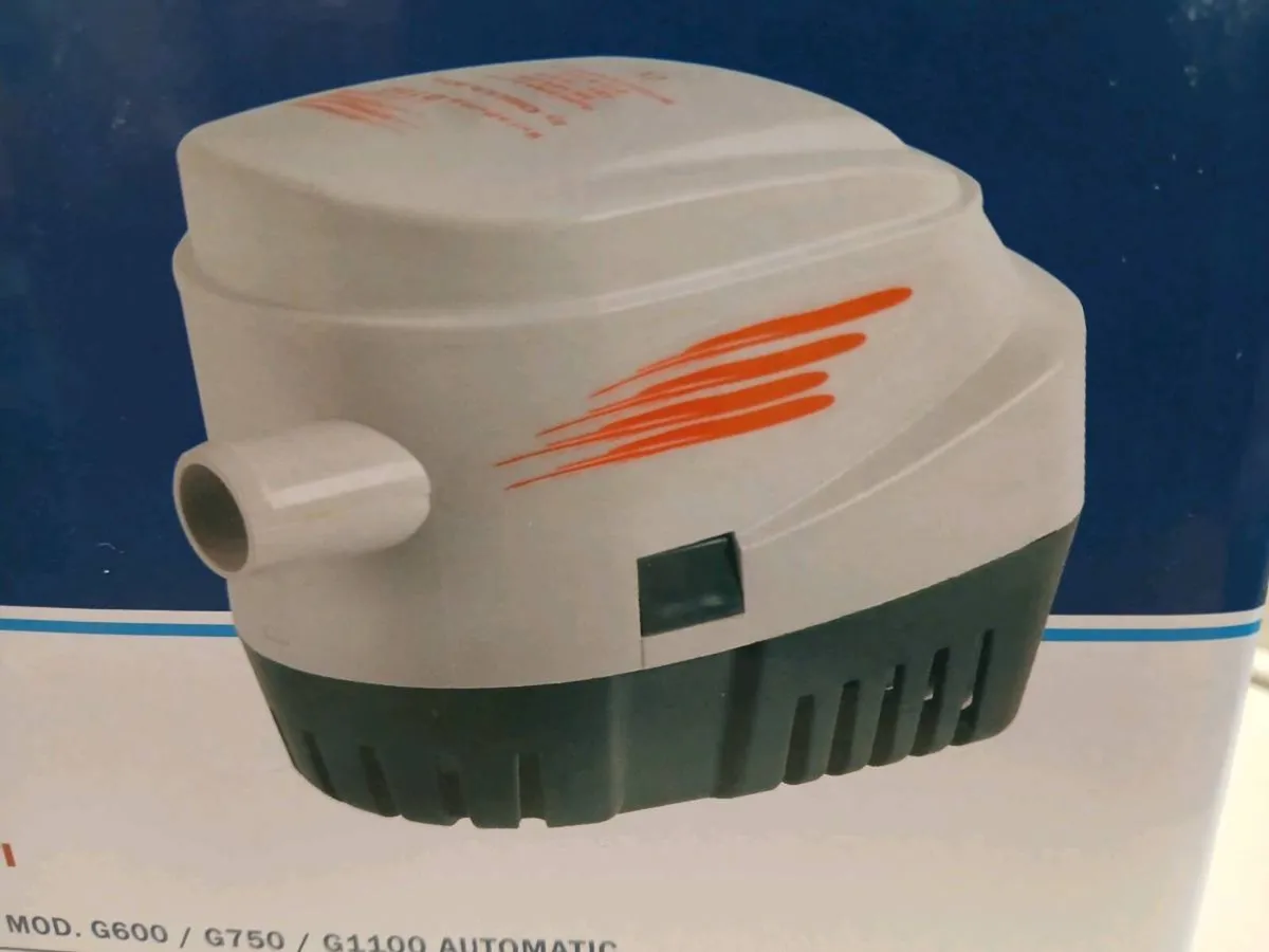 SALE: New AUTOMATIC electric Bilge Pumps, 35 euro - Image 1