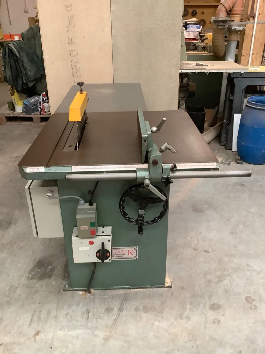 Woodworking machines - Image 1
