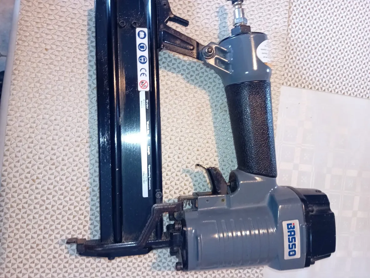 Basso air nailer new never fired a nail in anger - Image 1
