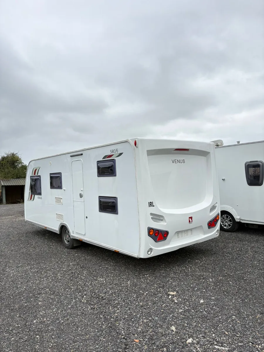 2015 Lunar 6 Berth Fixed Bunkbed Caravan - Image 4