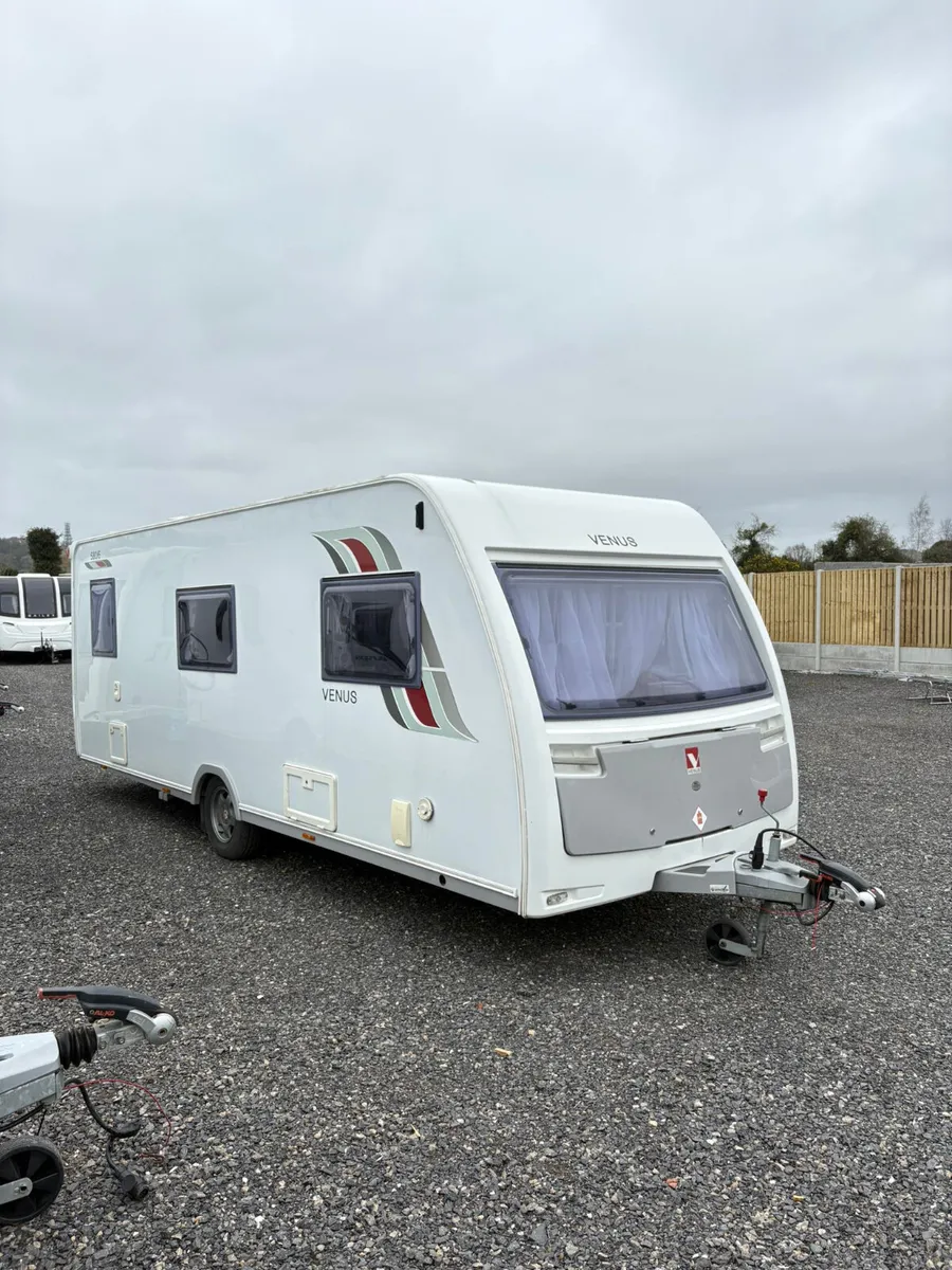 2015 Lunar 6 Berth Fixed Bunkbed Caravan - Image 2