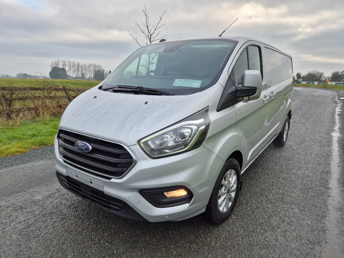 Ford Transit Custom300L LIMITED EDITION 2.0 TD 130 - Image 3