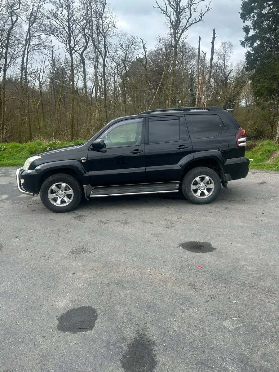 Toyota landcruiser - Image 4