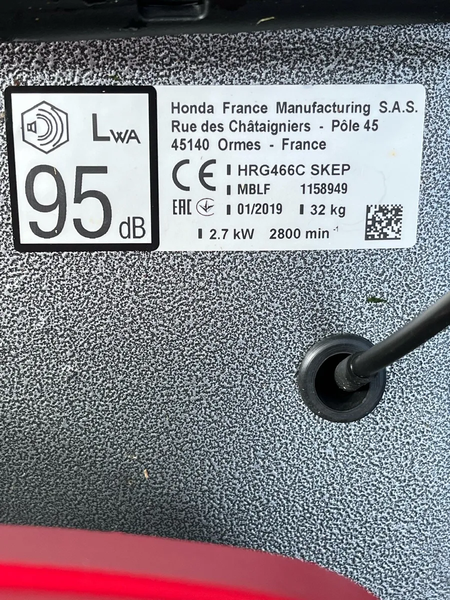 Honda izy selfdrive lawnmower - Image 2