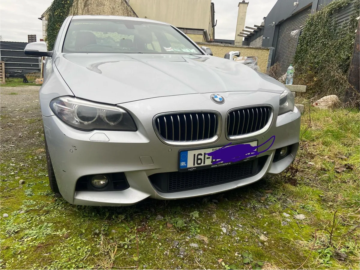 2016 bmw 5 - Image 1