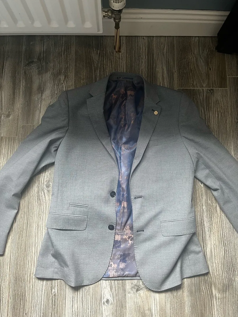 3 piece men suit - Image 3