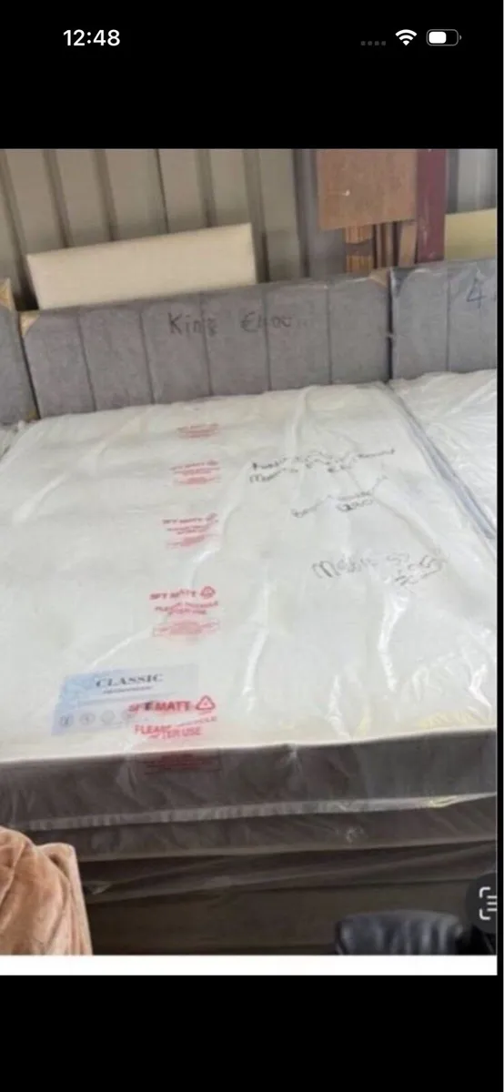 New divan beds with matress and headboard - Image 3