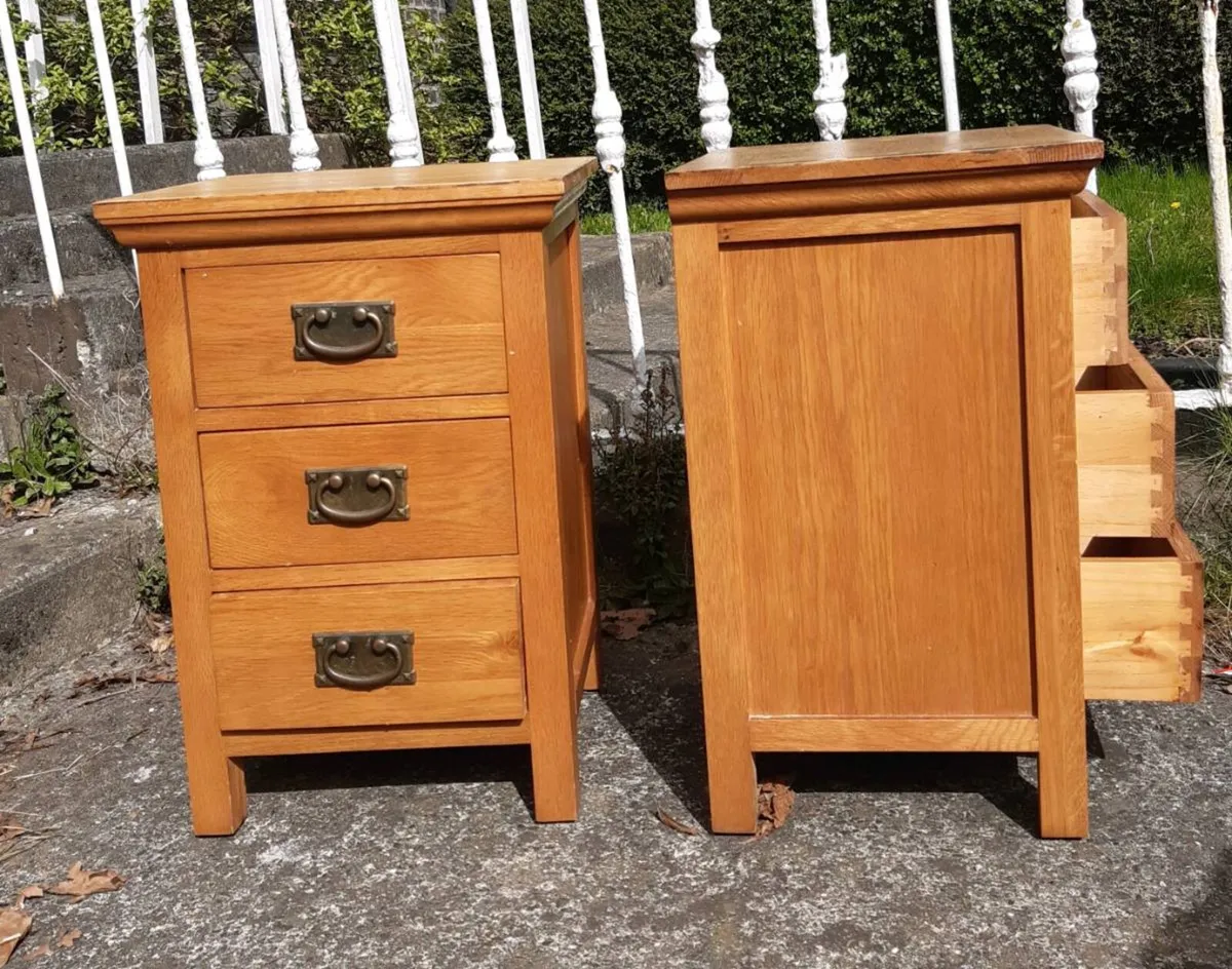 Oak lockers - Image 4