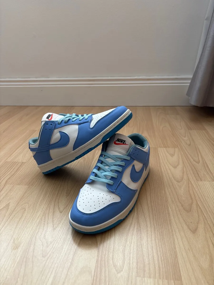 Replica Nike Dunk Low Blue & White Trainers - Image 1