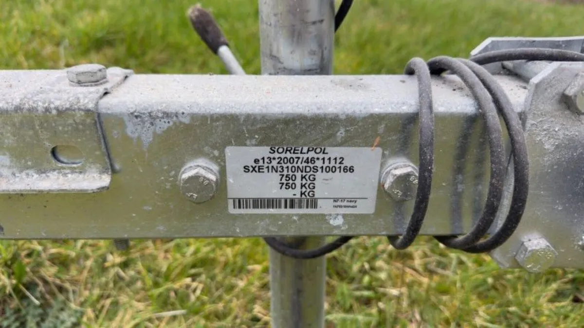 Traditional Bavarian Rowing Boat with trailer - Image 4
