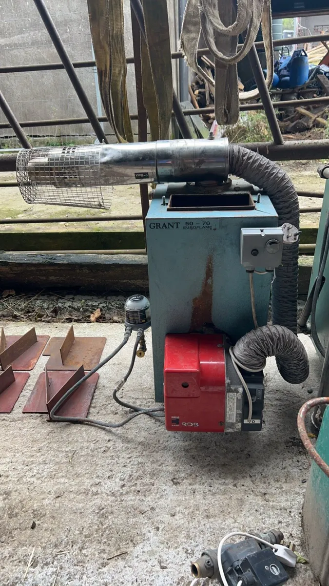 Grant oil boiler - Image 2