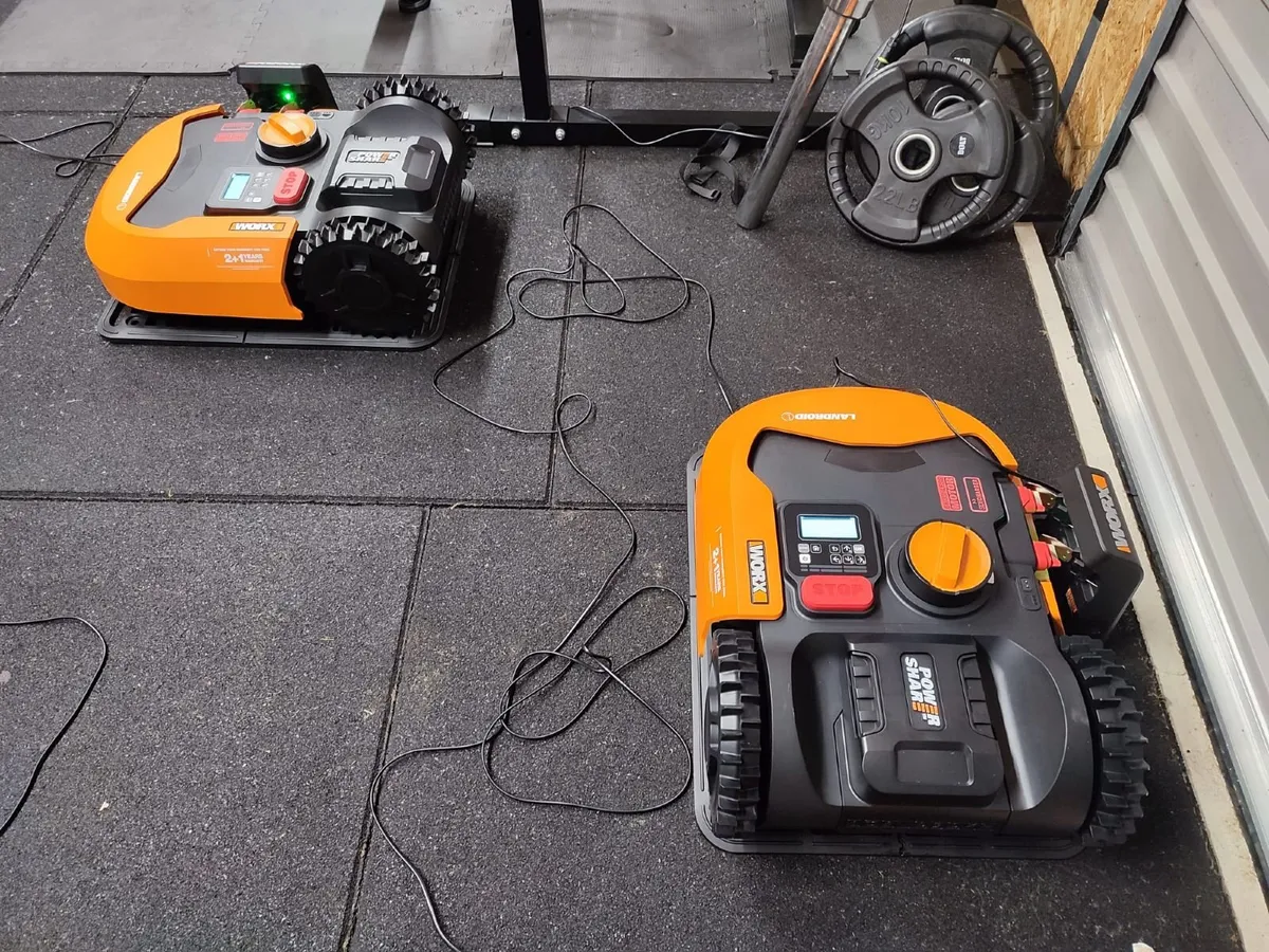 Robot Lawnmower - Image 2