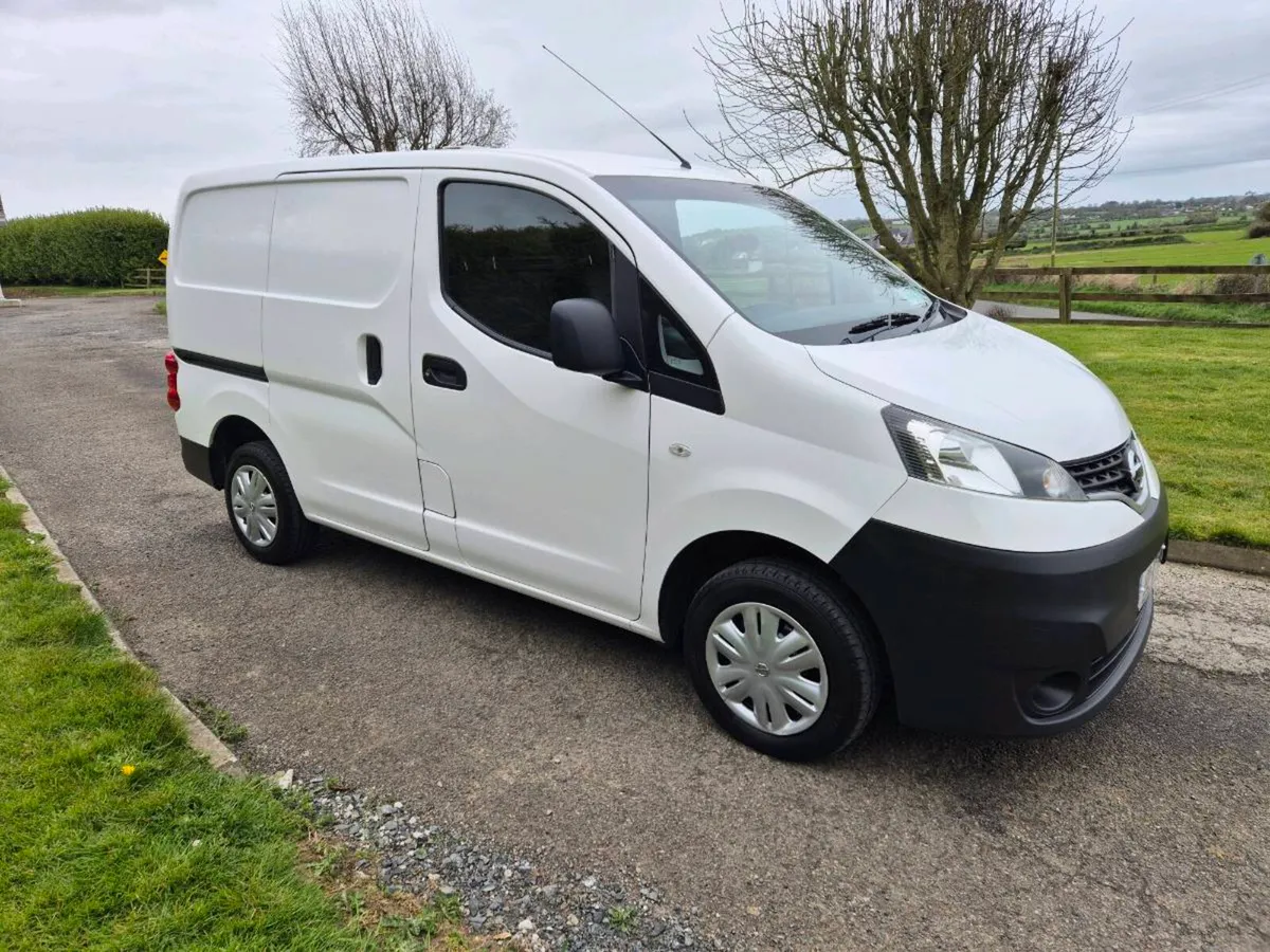 2019 Nissan nv200. Low km...tested - Image 1