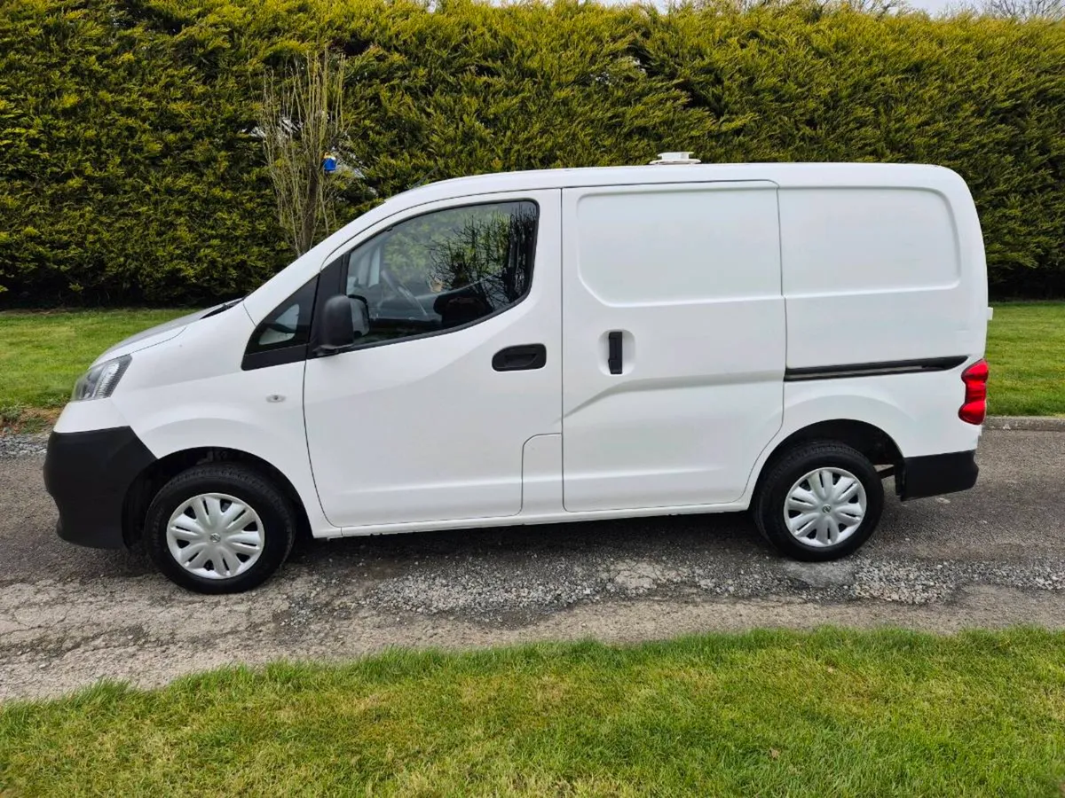 2019 Nissan nv200. Low km...tested - Image 3