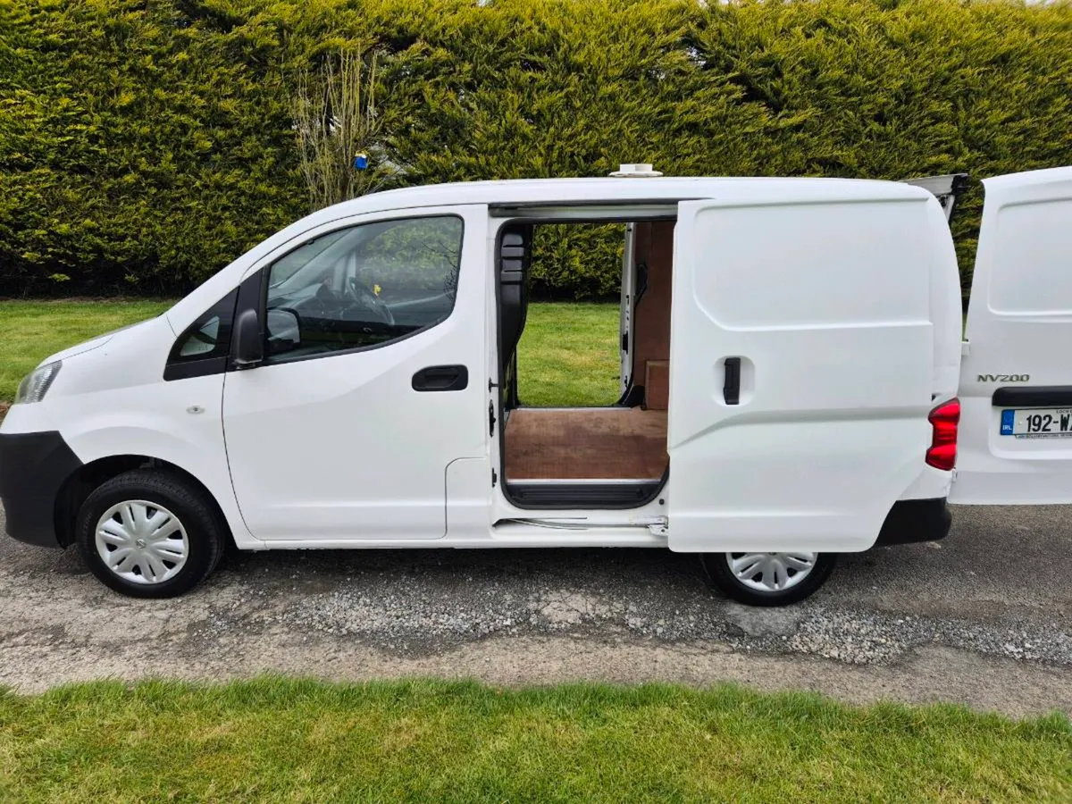 2019 Nissan nv200. Low km...tested - Image 4