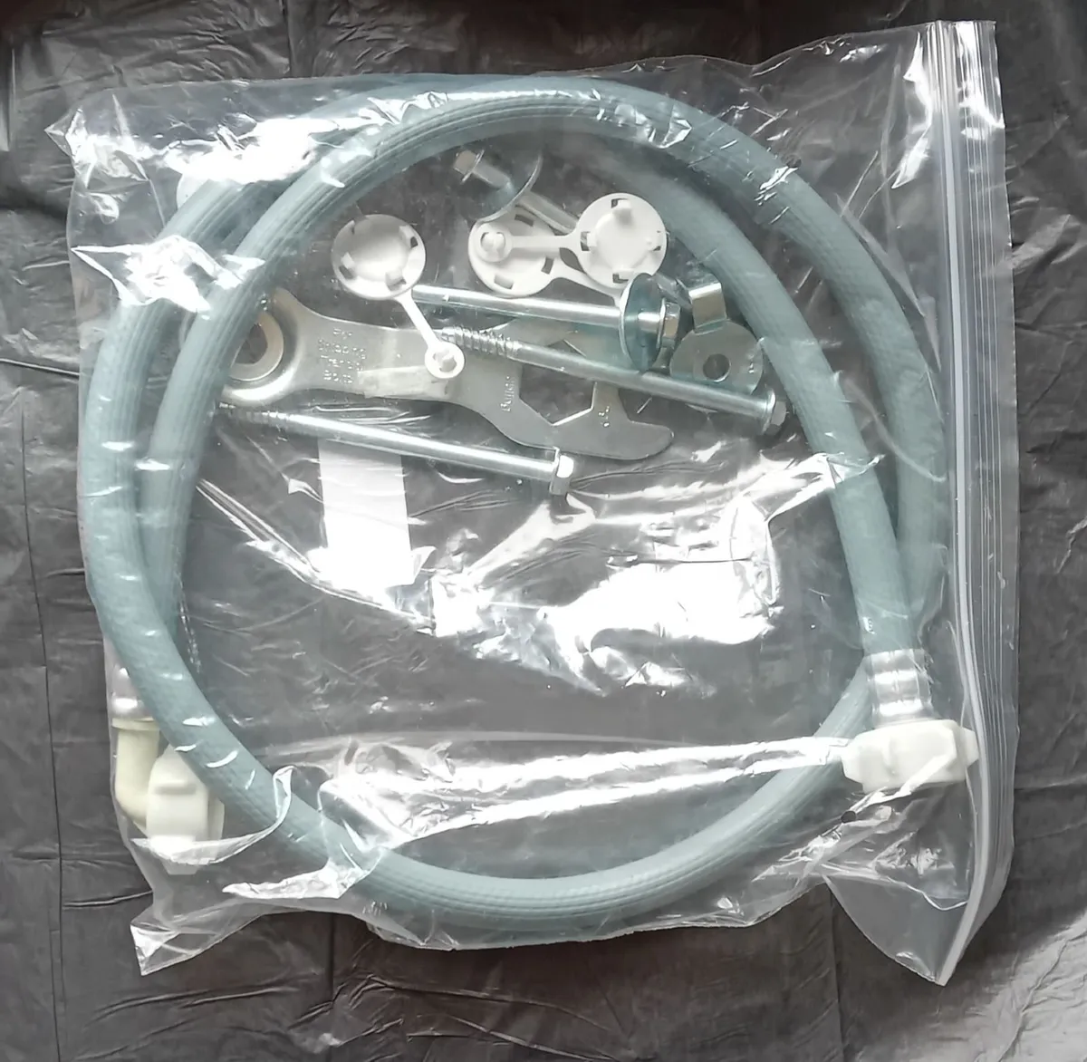 Water pipe with fittings