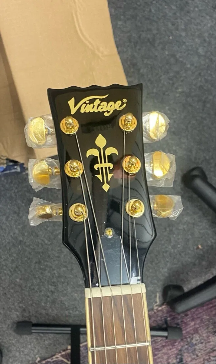 New Vintage V100 Guitar - Image 3