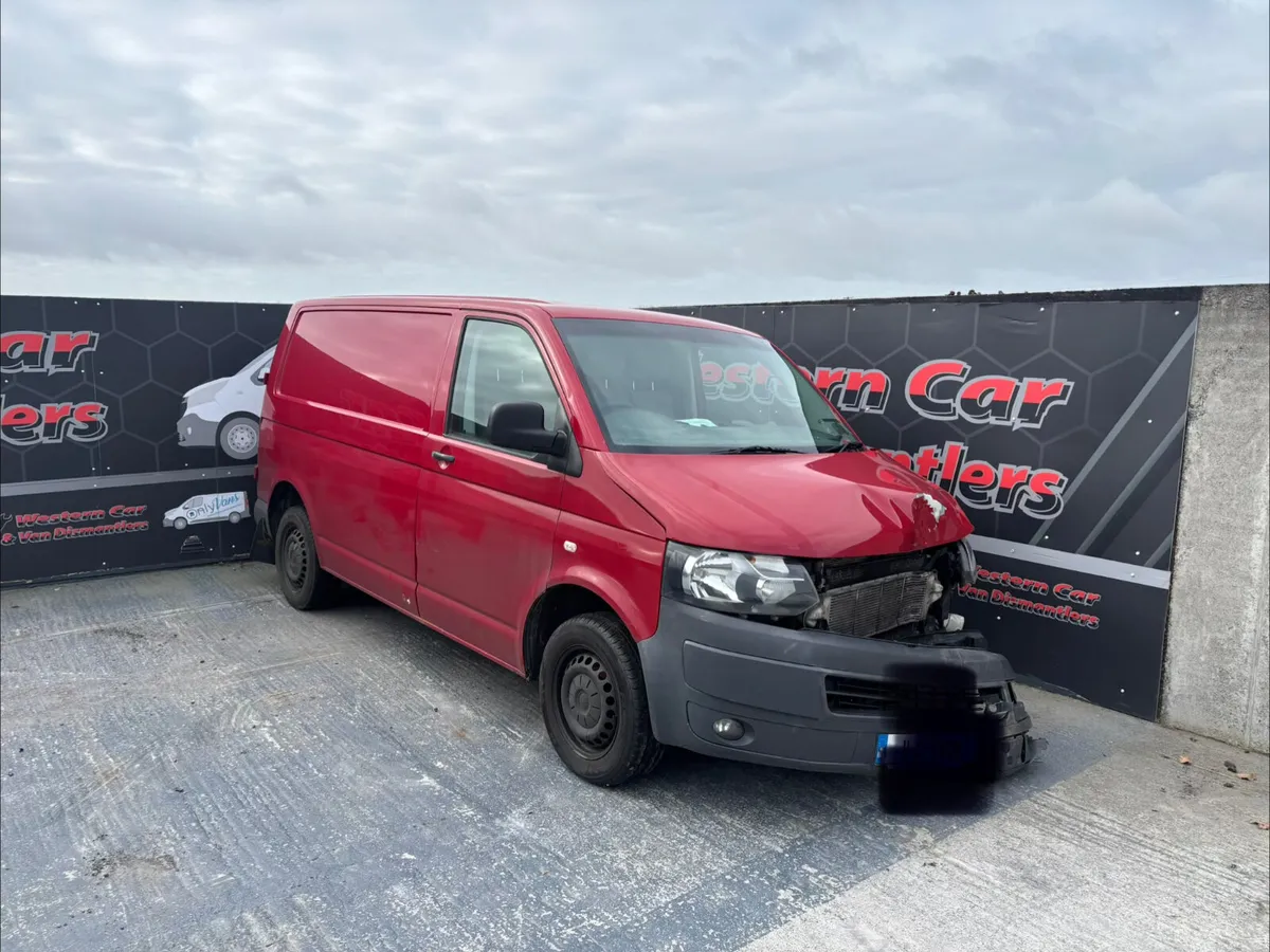 11 Volkswagen transporter 2.0 for dismantling