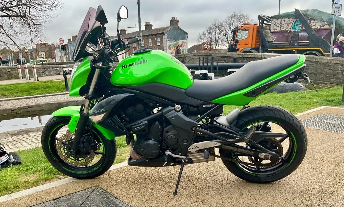 Kawasaki ER-6N - Image 4