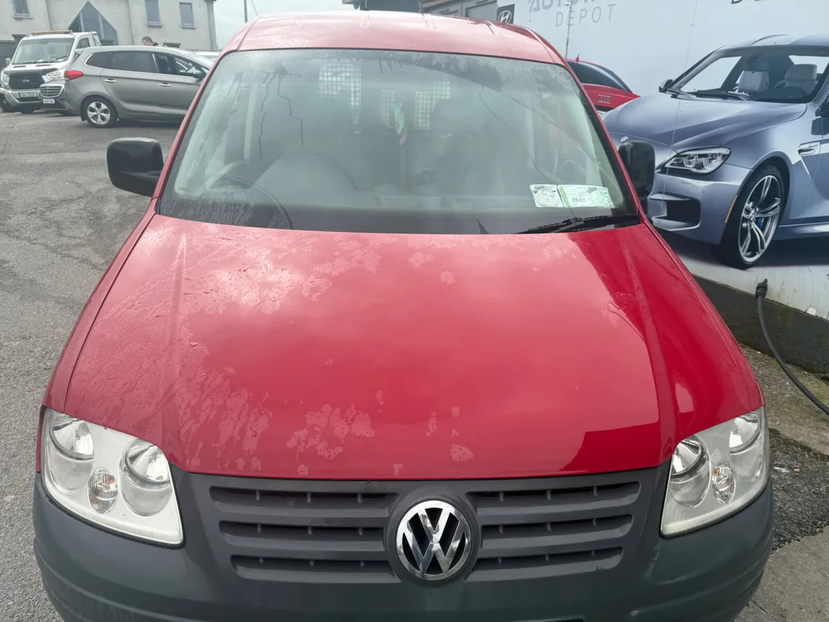 Volkswagen Caddy TAX /DOE 10/26 - Image 2