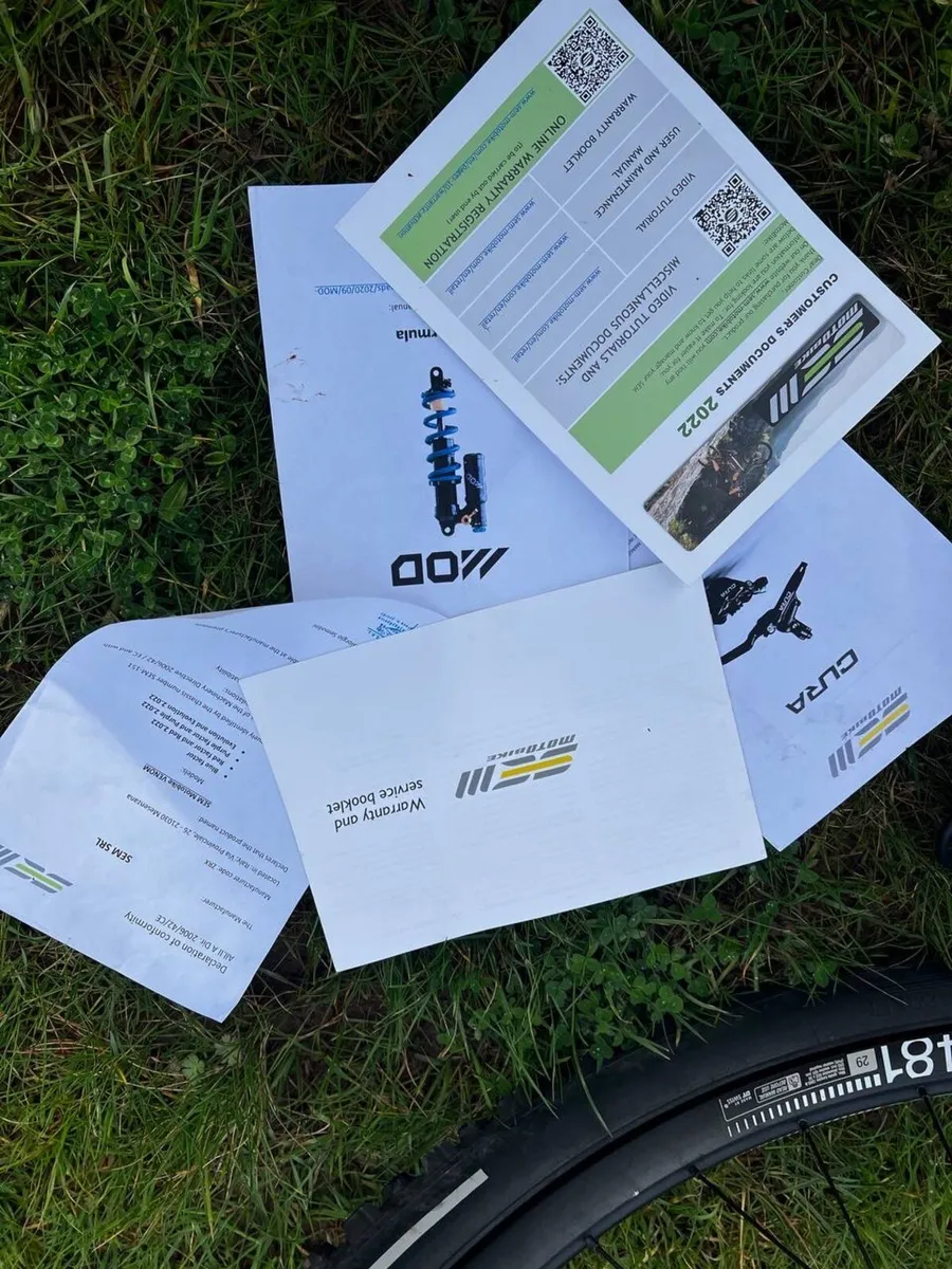 Electric downhill, Sam Venom - Image 2