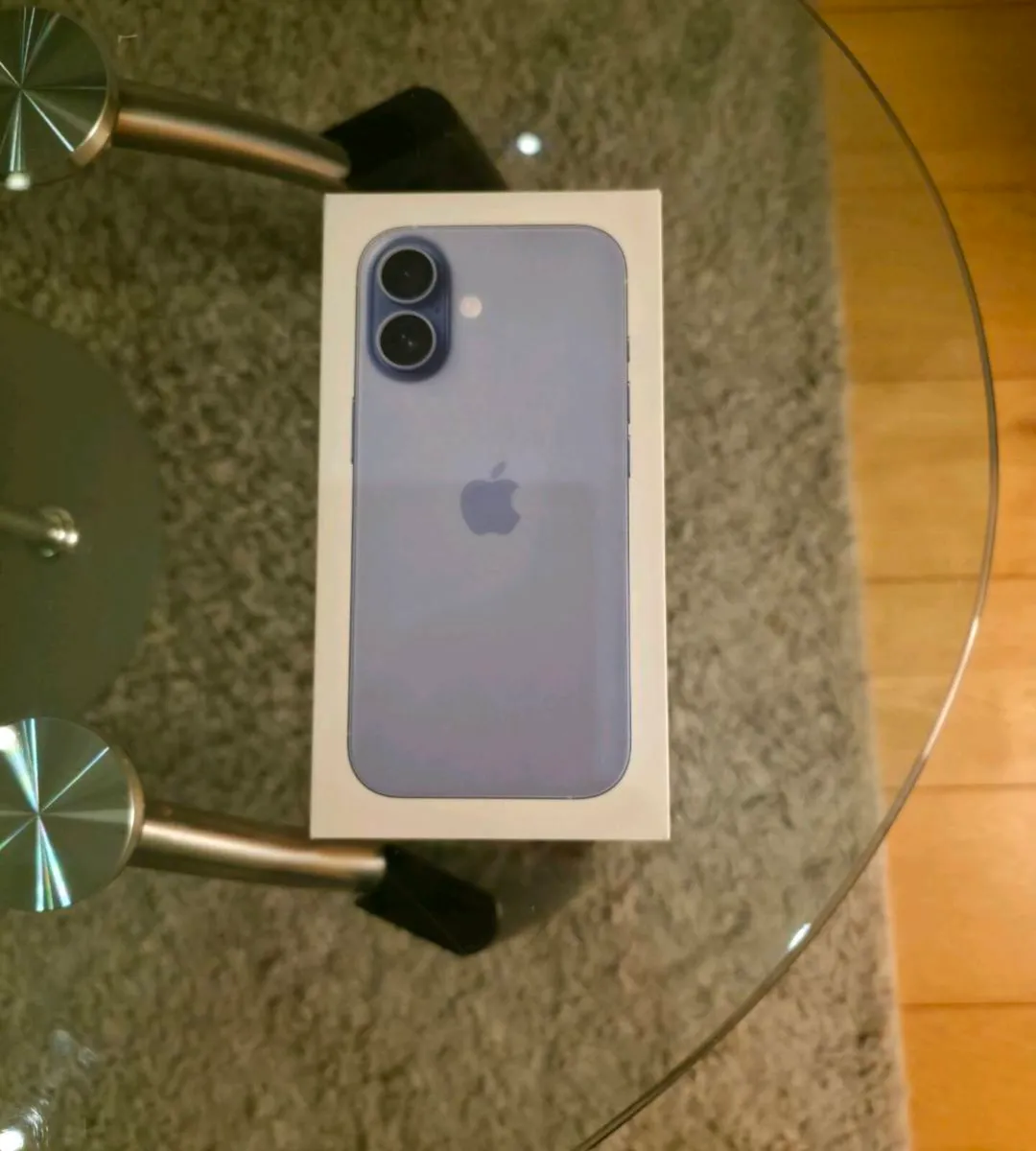 Apple Iphone 17 256GB IRISH - Image 1