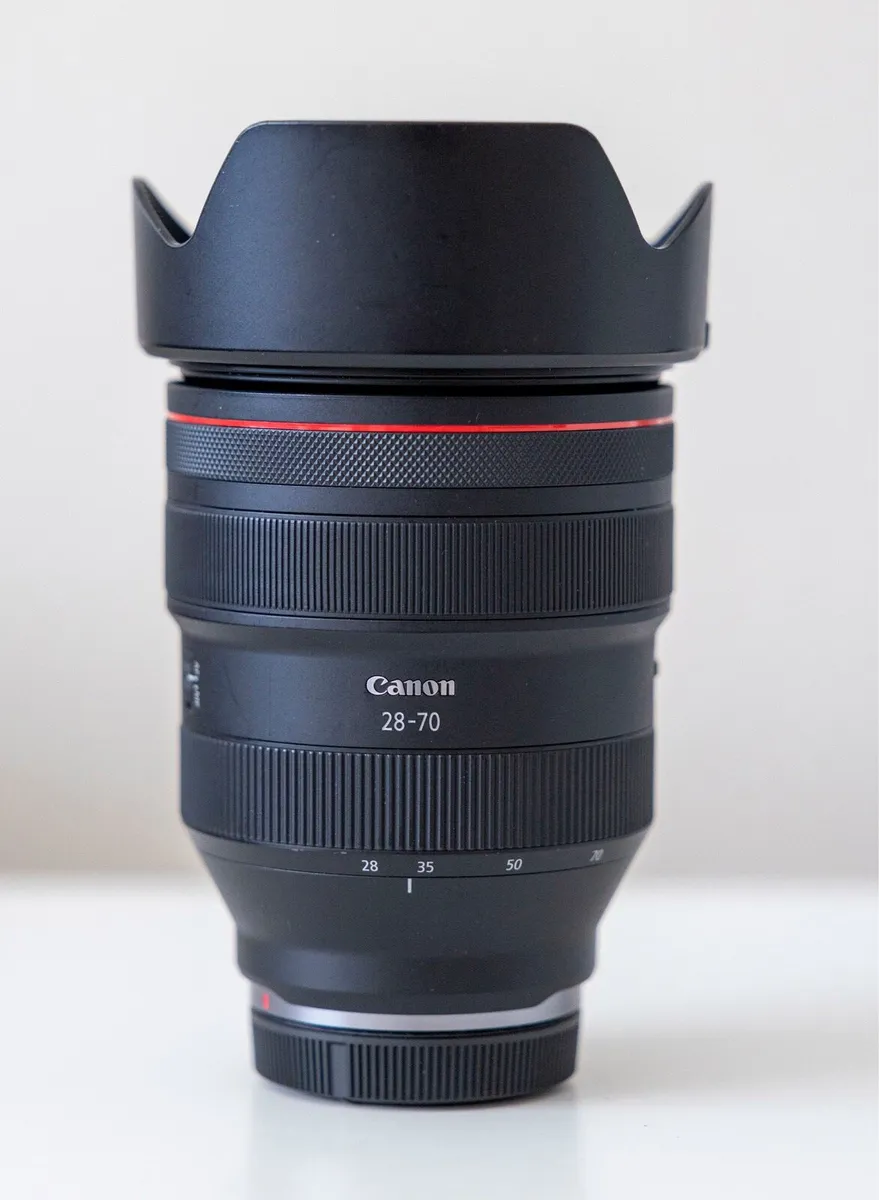 Canon RF 28-70mm f/2L USM - Image 2