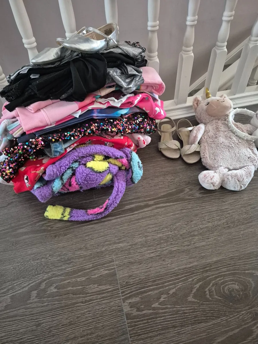 Girls clothing bundle