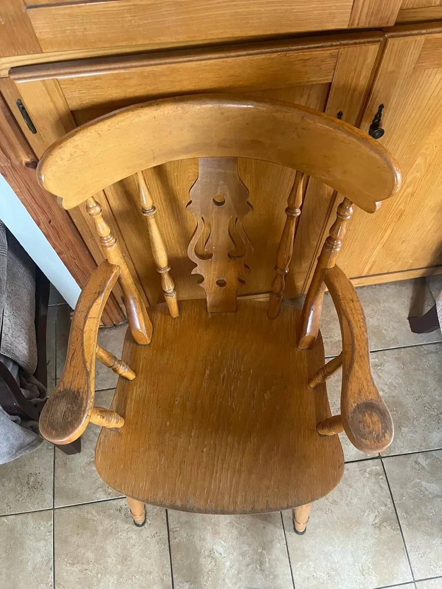 Dining table - Image 3