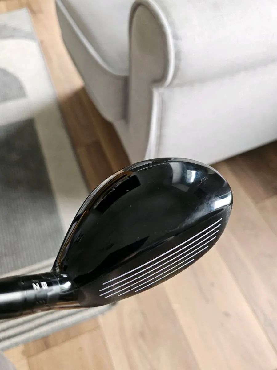 Titleist TSr2 4 Hybrid Left Handed - Image 3