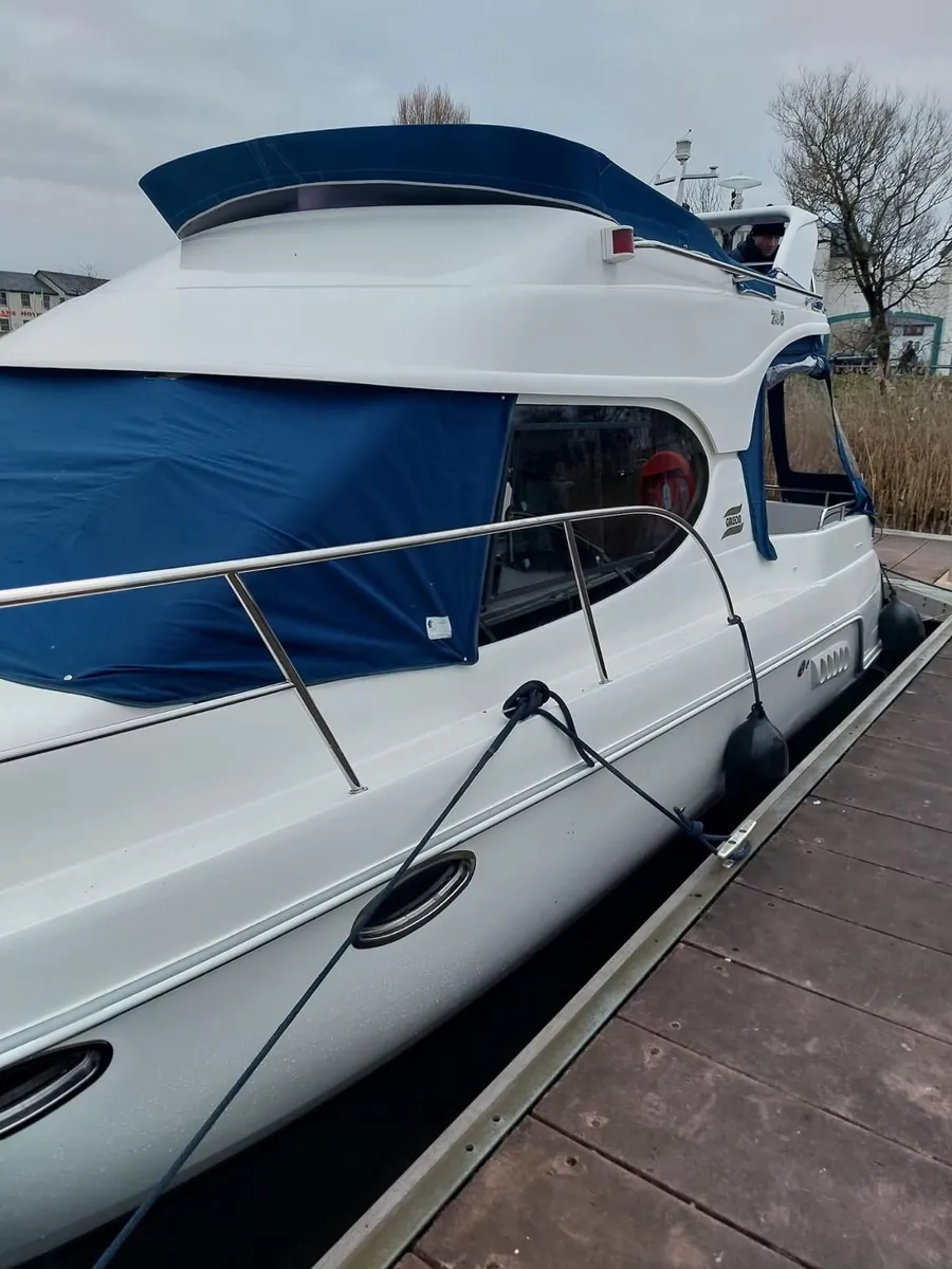 Galeon 280 Flybridge - Image 4