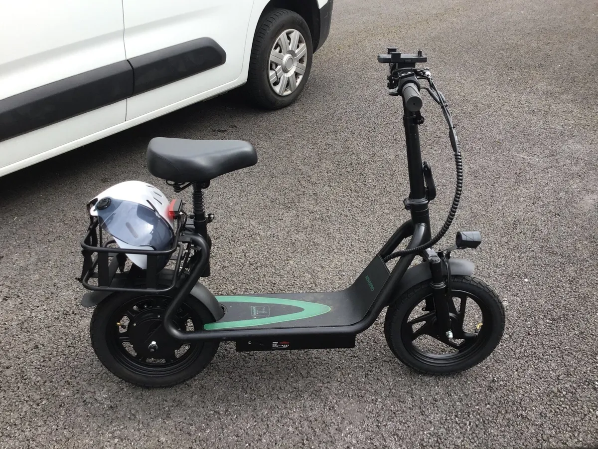 Electric scooter - Image 2