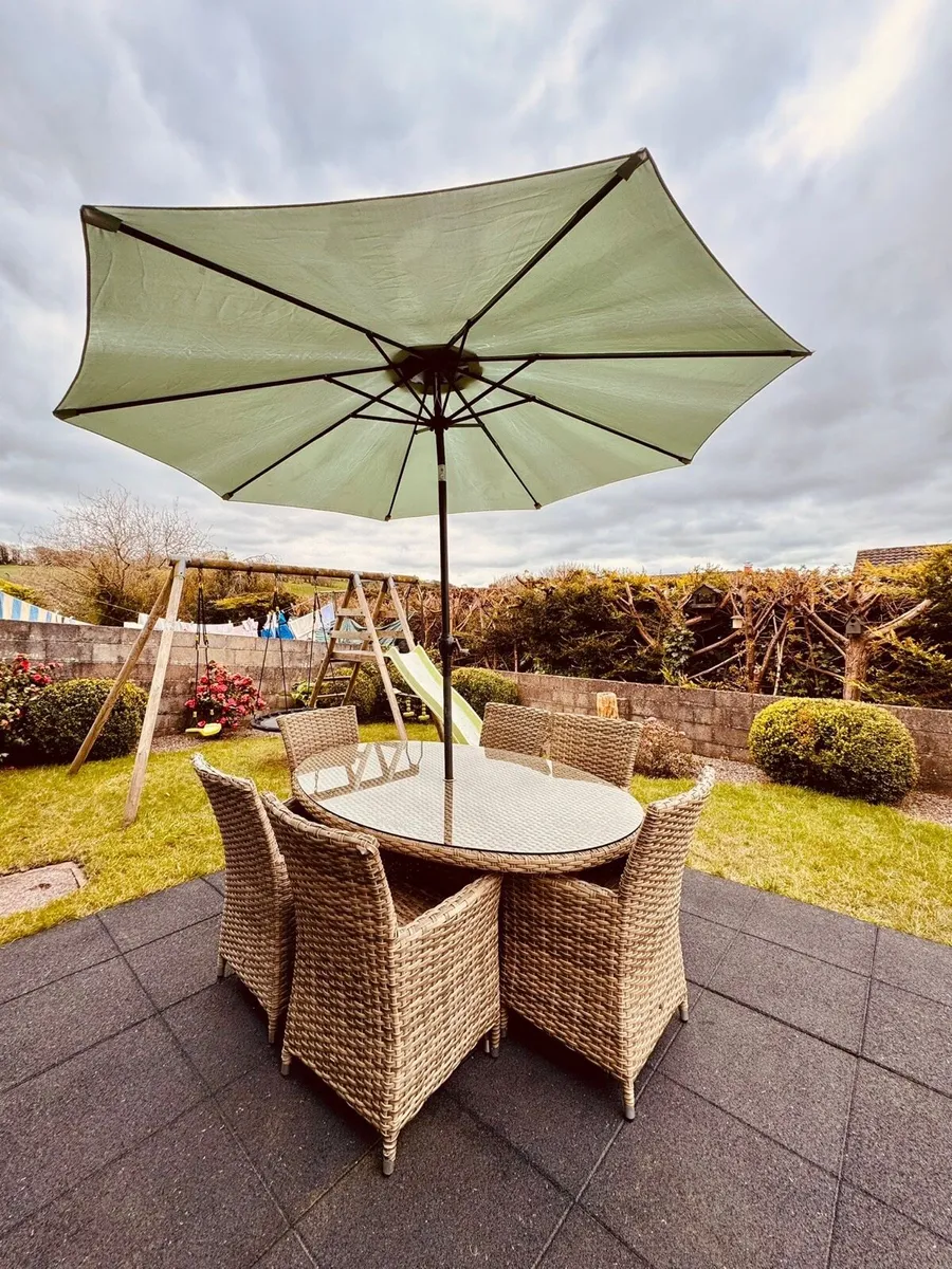 Garden Furniture - Image 1