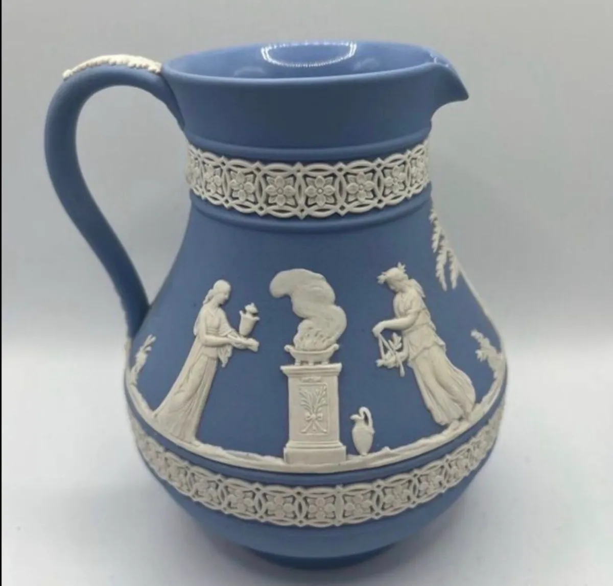 Wedgewood Collection of three - Image 2