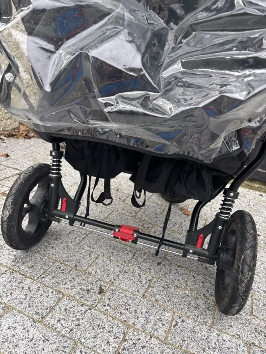 Out N About - Image 4