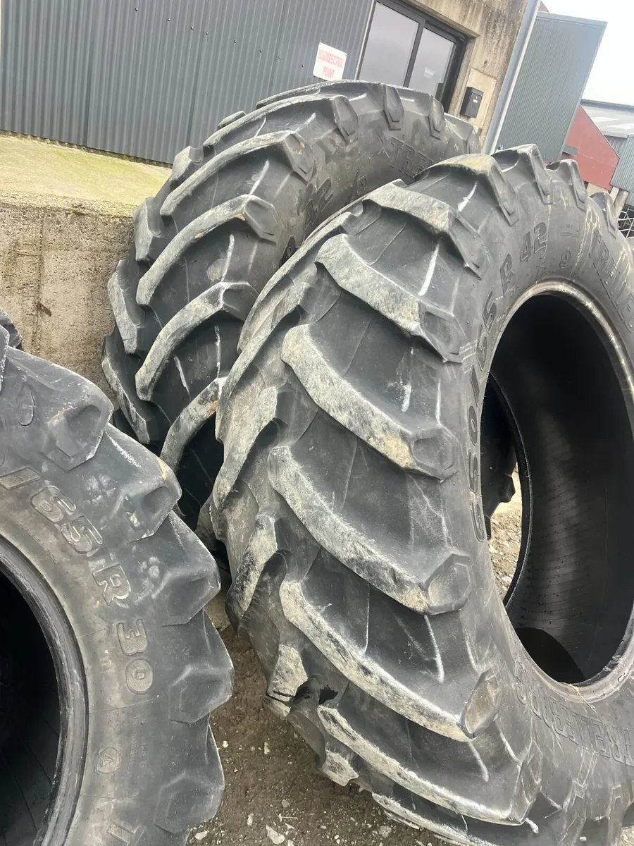 Trellborg 650/65R42 & 540/65R30 tyres - Image 3