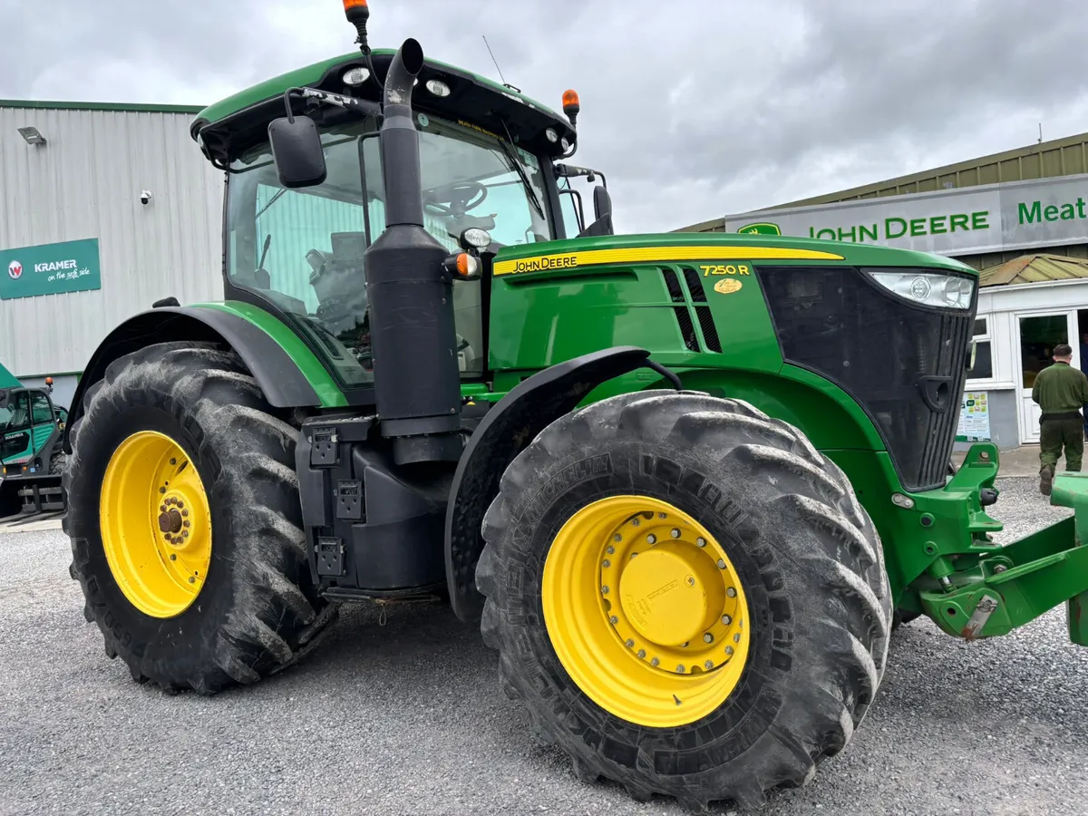 2016 John Deere 7250R - Image 1