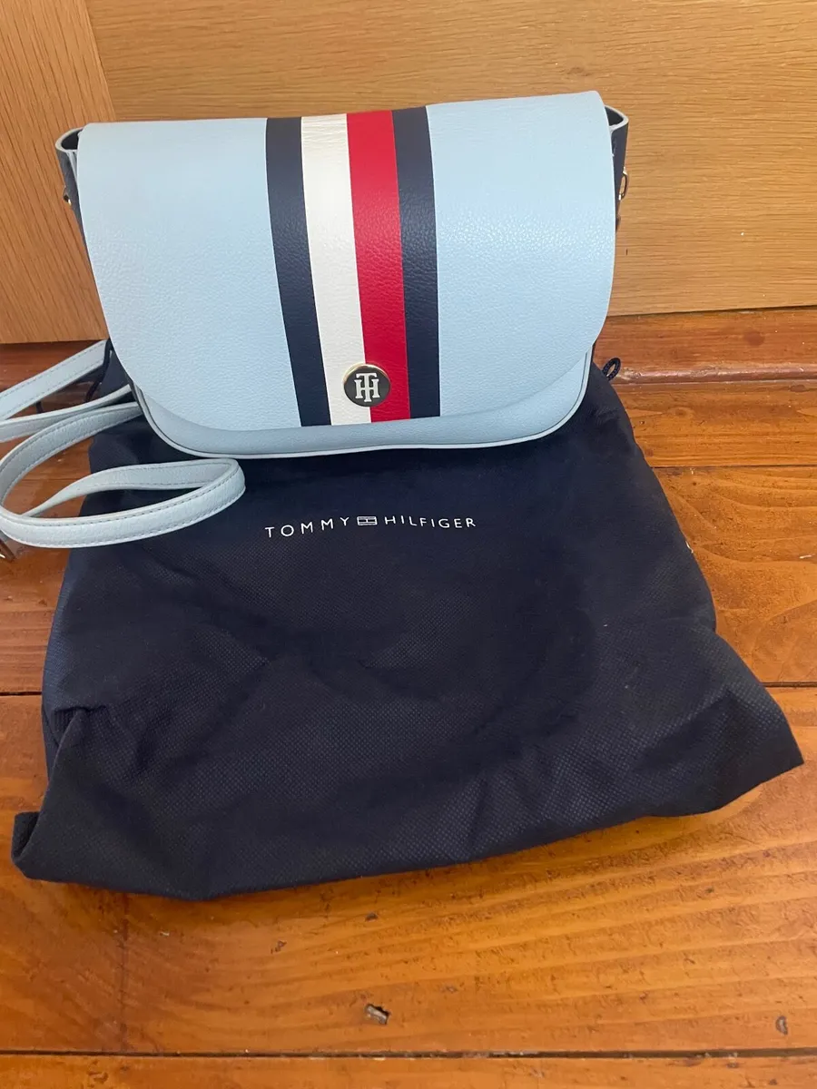 Tommy Hilfiger bag - Image 2