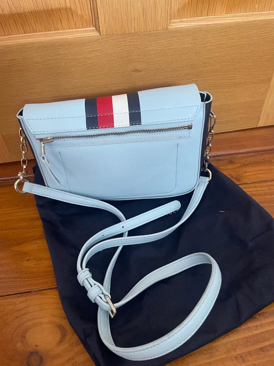 Tommy Hilfiger bag - Image 3